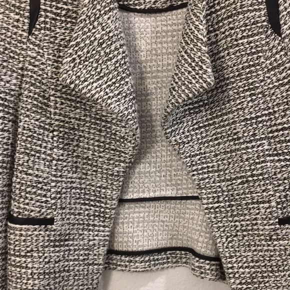 Gently used Banana Republic Tweeted Blazer. - Picture 4 of 11